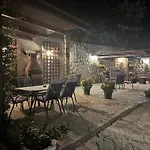 Malou Baška Voda