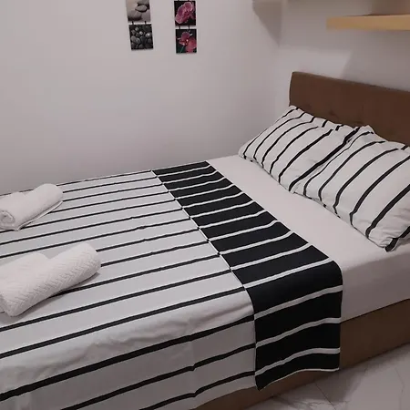 Malou Apartman