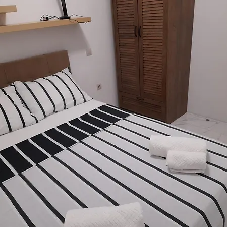 Malou Apartament *