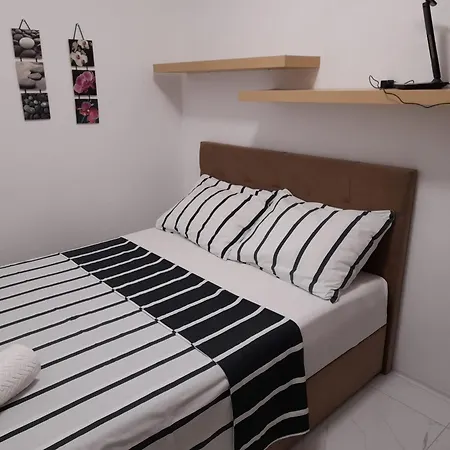 Malou Apartman