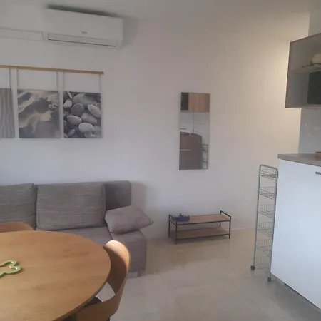 Malou Apartamento