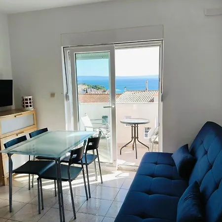 Apartament Malou *
