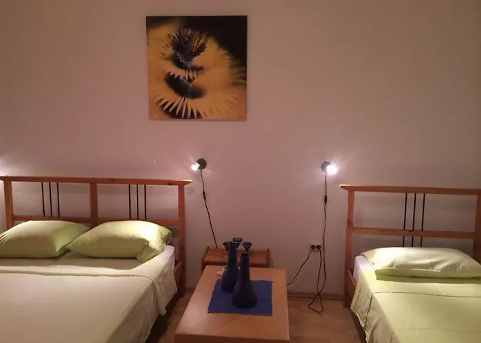 Malou Apartamento Baška Voda